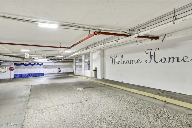 12550 Lake Avenue 711, Lakewood, OH 44107