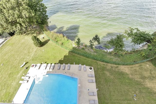 12550 Lake Avenue 711, Lakewood, OH 44107