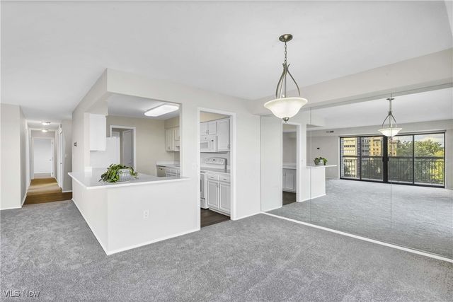 12550 Lake Avenue 711, Lakewood, OH 44107