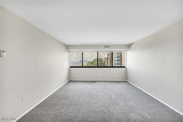 12550 Lake Avenue 711, Lakewood, OH 44107