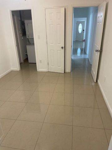 1724 NE 176th Street, North Miami Beach, FL 33162