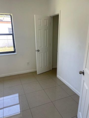 1724 NE 176th Street, North Miami Beach, FL 33162