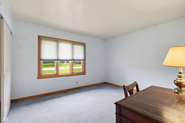 26 W Hill Valley Drive, Indianapolis, IN 46217