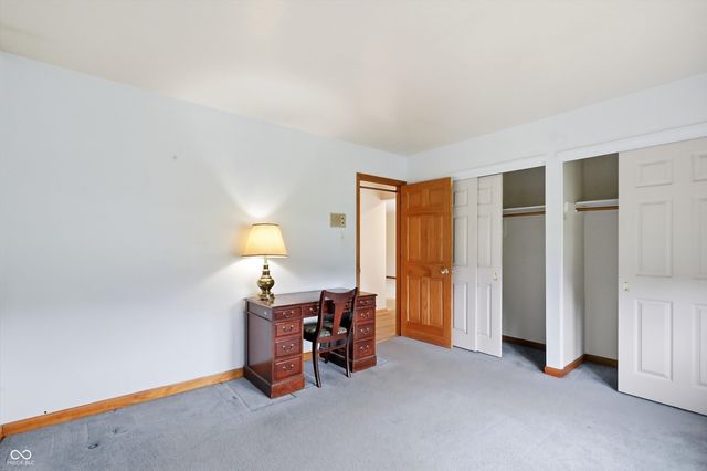 26 W Hill Valley Drive, Indianapolis, IN 46217