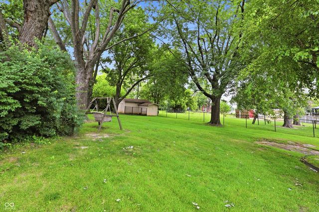 26 W Hill Valley Drive, Indianapolis, IN 46217