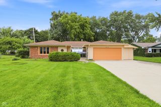 26 W Hill Valley Drive, Indianapolis, IN 46217