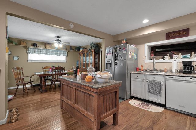 1576 Miami Trace Road SE, Washington Court House, OH 43160