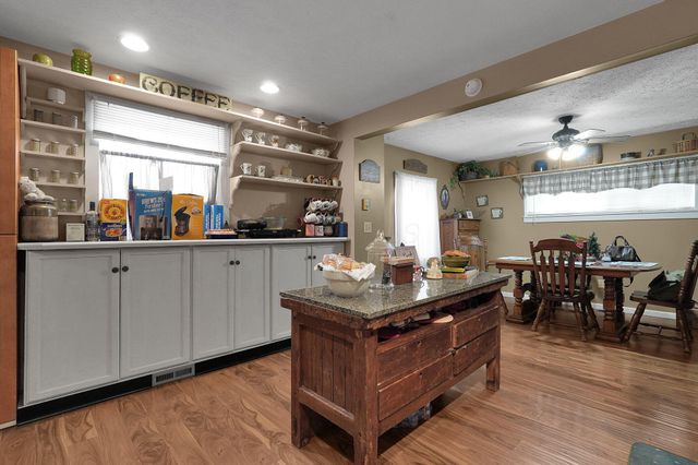 1576 Miami Trace Road SE, Washington Court House, OH 43160