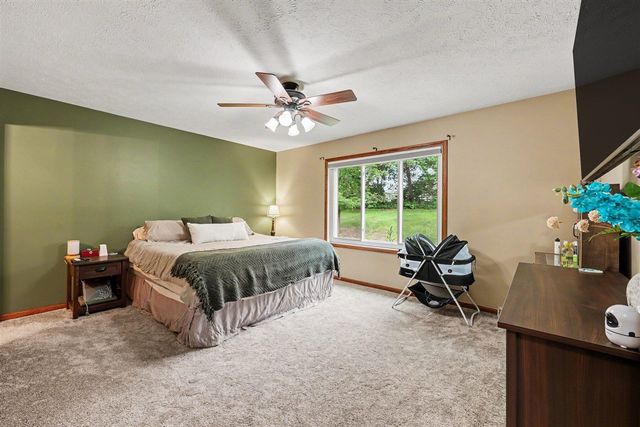 11356 S Miller Highway, Brooklyn, MI 49230