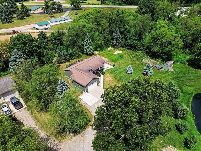 11356 S Miller Highway, Brooklyn, MI 49230