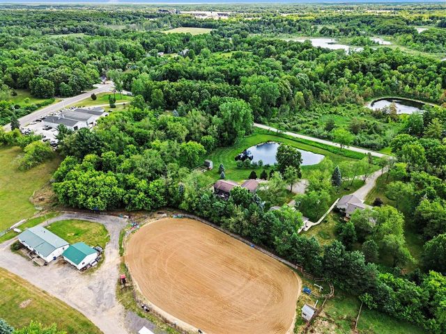 11356 S Miller Highway, Brooklyn, MI 49230