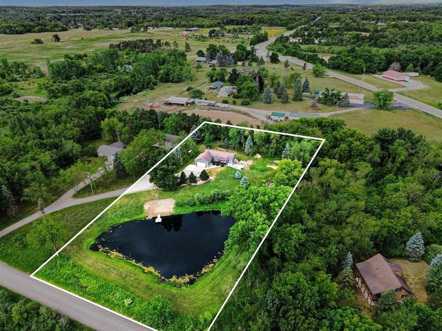 11356 S Miller Highway, Brooklyn, MI 49230