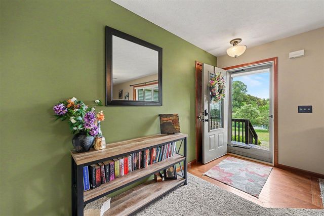 11356 S Miller Highway, Brooklyn, MI 49230