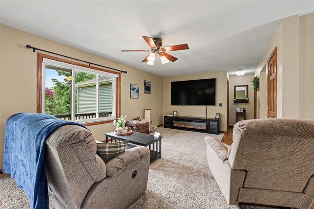 11356 S Miller Highway, Brooklyn, MI 49230