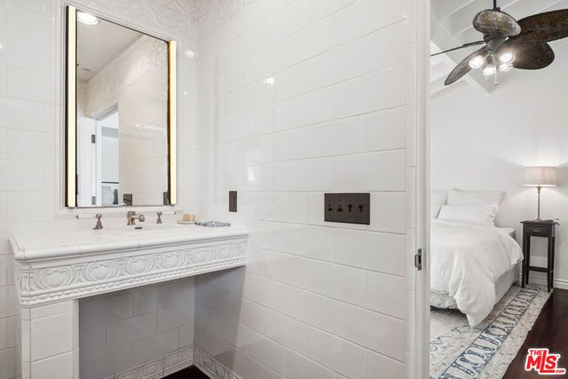 26799 Sea Vista Drive, Malibu, CA 90265