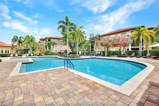 8880 Colonnades CT W 427, Bonita Springs, FL 34135
