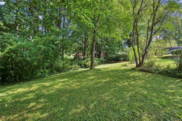 3690 Wisteria Lane SE, Smyrna, GA 30082