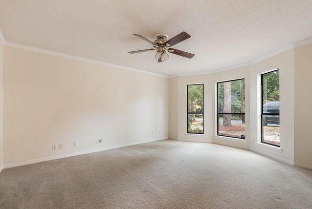 902 Pinemont Drive, Mobile, AL 36609