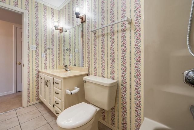 902 Pinemont Drive, Mobile, AL 36609