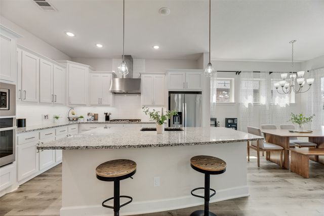 912 Lamp Post Lane, Argyle, TX 76226