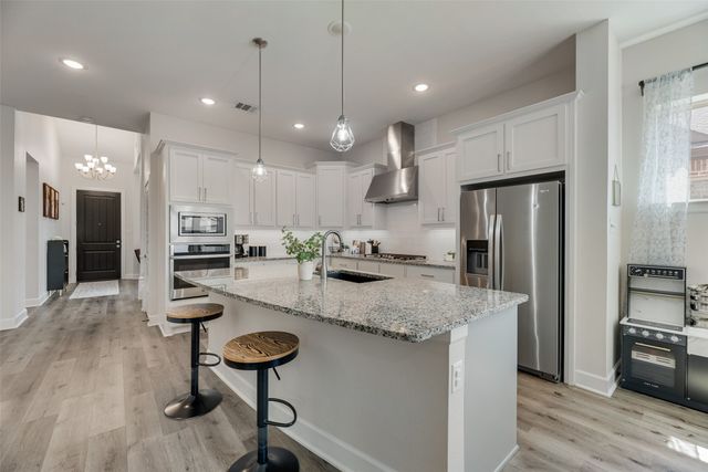 912 Lamp Post Lane, Argyle, TX 76226