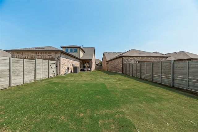 912 Lamp Post Lane, Argyle, TX 76226