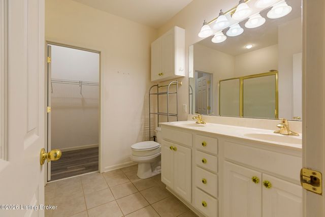10014 Brownsboro Gardens Cir, Louisville, KY 40241