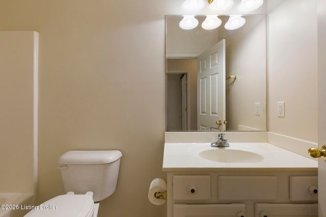 10014 Brownsboro Gardens Cir, Louisville, KY 40241