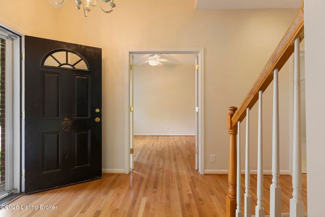 10014 Brownsboro Gardens Cir, Louisville, KY 40241