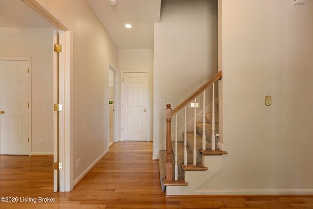 10014 Brownsboro Gardens Cir, Louisville, KY 40241
