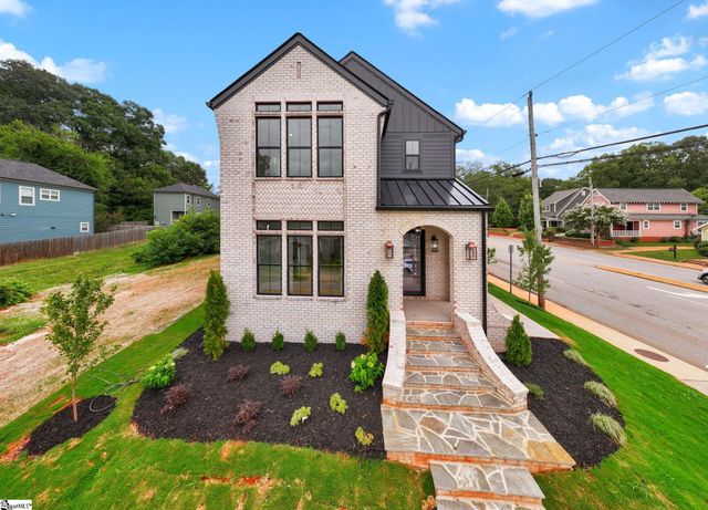 223 S Calhoun Street, Greenville, SC 29601