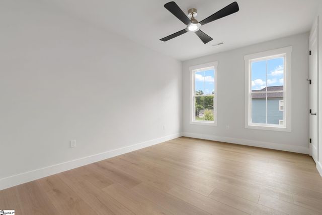 223 S Calhoun Street, Greenville, SC 29601