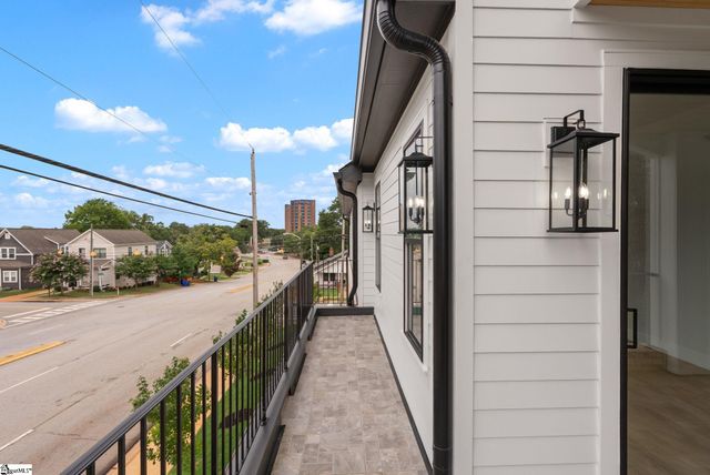 223 S Calhoun Street, Greenville, SC 29601