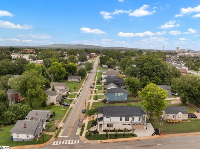 223 S Calhoun Street, Greenville, SC 29601