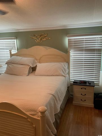 1672 Ursa Minor Dr., Myrtle Beach, SC 29588