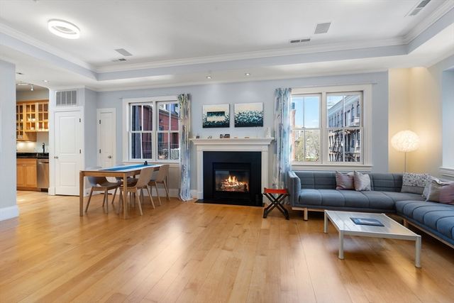 17 Worcester 9, Boston, MA 02118