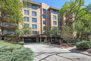 1771 Mission Hills Road 312, Northbrook, IL 60062
