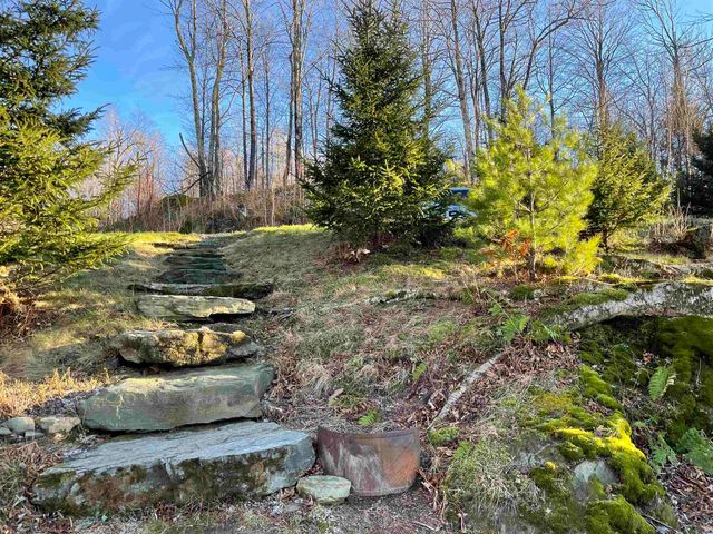 136 Old Quarry Road, Fayston, VT 05673