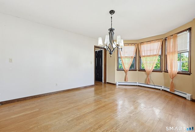 3 Lane Avenue, Trumbull, CT 06611
