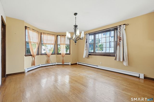 3 Lane Avenue, Trumbull, CT 06611