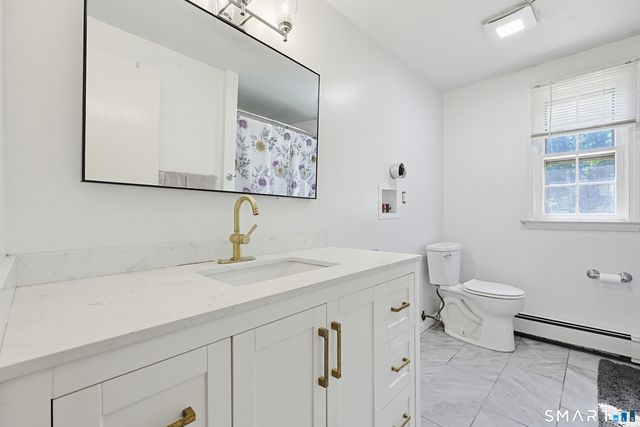 3 Lane Avenue, Trumbull, CT 06611