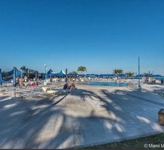 2030 S OCEAN Drive 203, Hallandale Beach, FL 33009