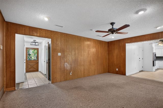1007 Johnson Lane, Ovilla, TX 76065