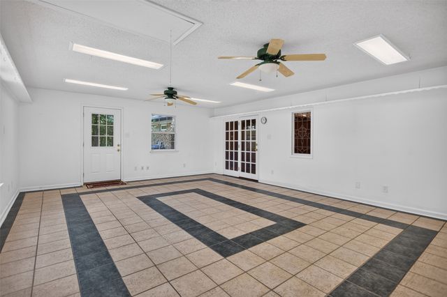 1007 Johnson Lane, Ovilla, TX 76065