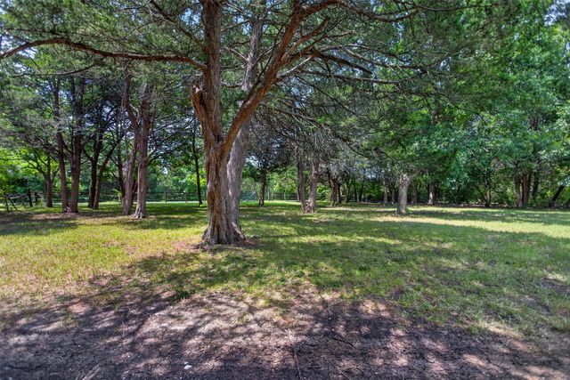 1007 Johnson Lane, Ovilla, TX 76065