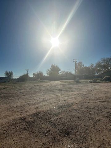 0 Ottawa, Apple Valley, CA 92308
