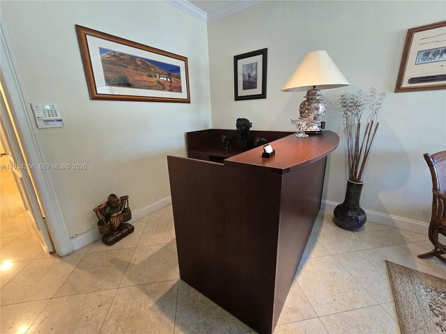 2555 Polk St, Hollywood, FL 33020