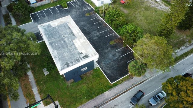 2555 Polk St, Hollywood, FL 33020