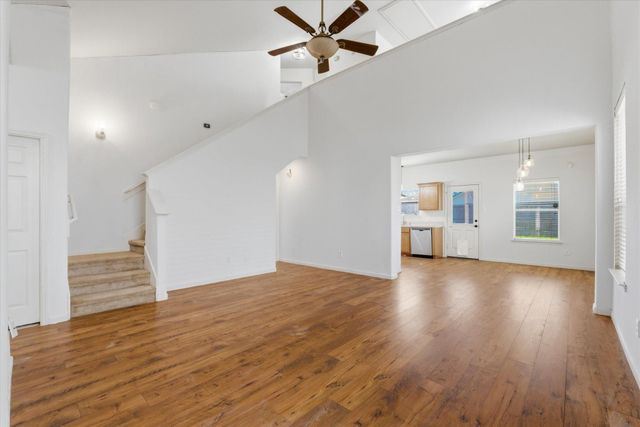 8319 Rusty Blackhaw Lane, Baytown, TX 77523