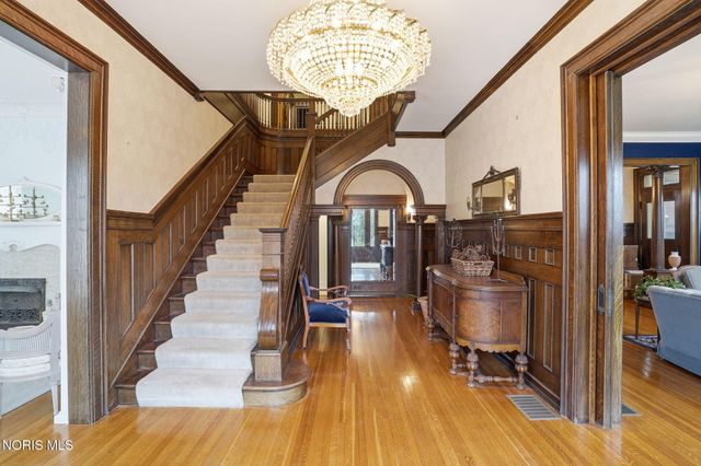 835 S Main Street, Findlay, OH 45840